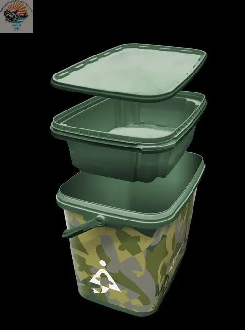 8L Utility Camo Bucket with Insert Tray - grimethorpe fishing supplies